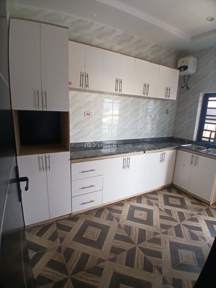 2 Bedroom Apartment, Therra Annex Estate, Lekki Phase 2, Lekki, Lagos, Flat / Apartment for Rent