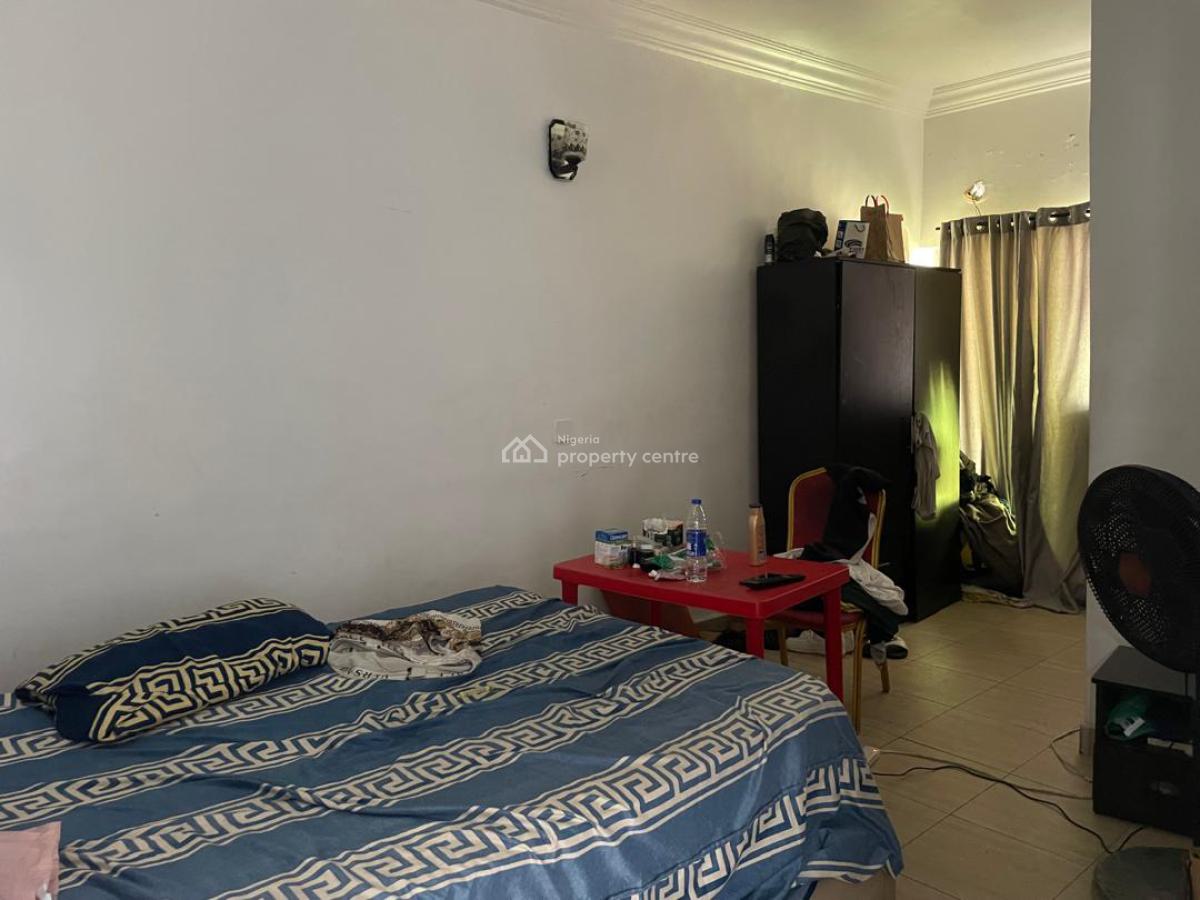 Spacious 2 Bedroom Flat Serviced Apartment, Paradise 3 Estate Chevron Drive Opposite Ebano Supermarket, Lekki, Lagos, Flat / Apartment for Rent