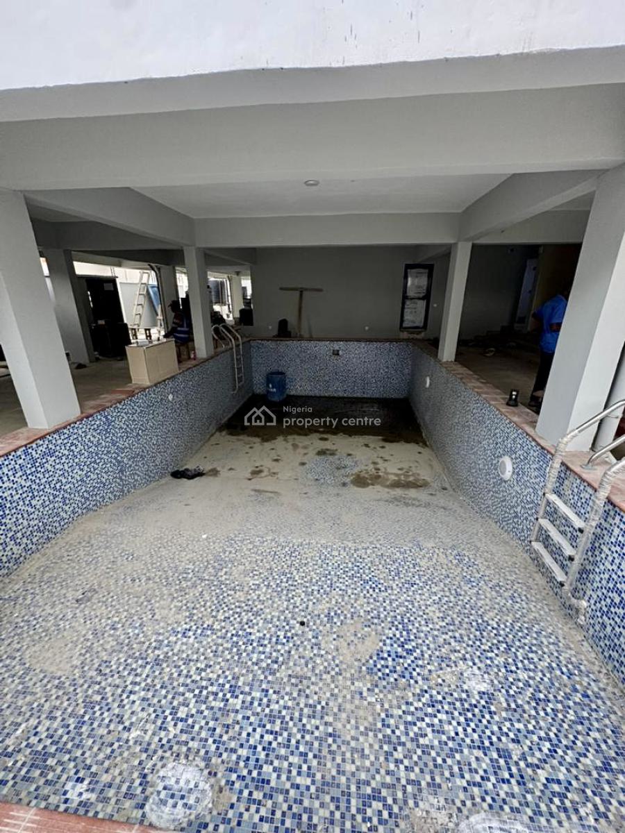 Newly Built  3-bedroom Apartment with Pool & Gym, Lekki Phase 1, Lekki, Lagos, Flat / Apartment for Rent