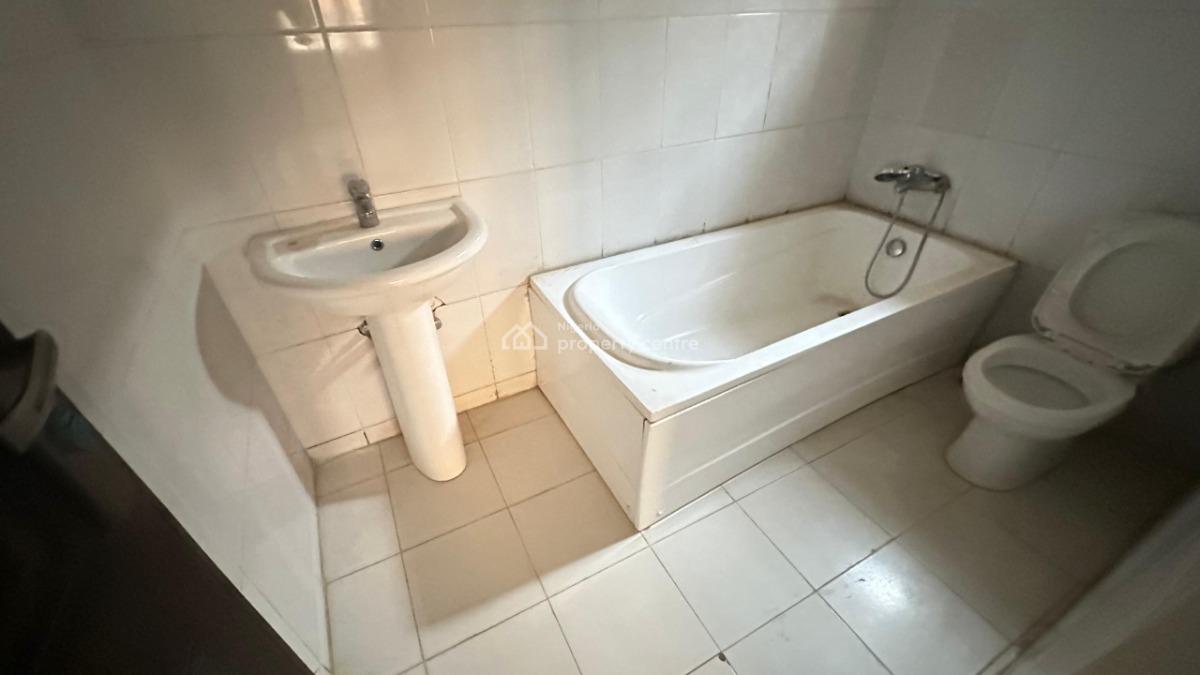 Classic N Spacious 3bedroom Flat in Jahi, Jahi, Abuja, Flat / Apartment for Rent