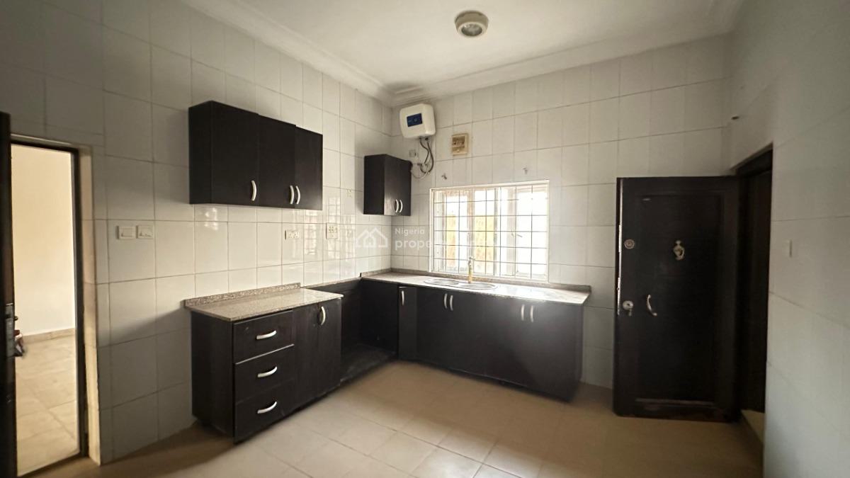 Classic N Spacious 3bedroom Flat in Jahi, Jahi, Abuja, Flat / Apartment for Rent