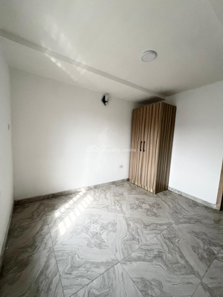 3bedroom Flat Downstairs, Ikate, Lekki, Lagos, Flat / Apartment for Rent