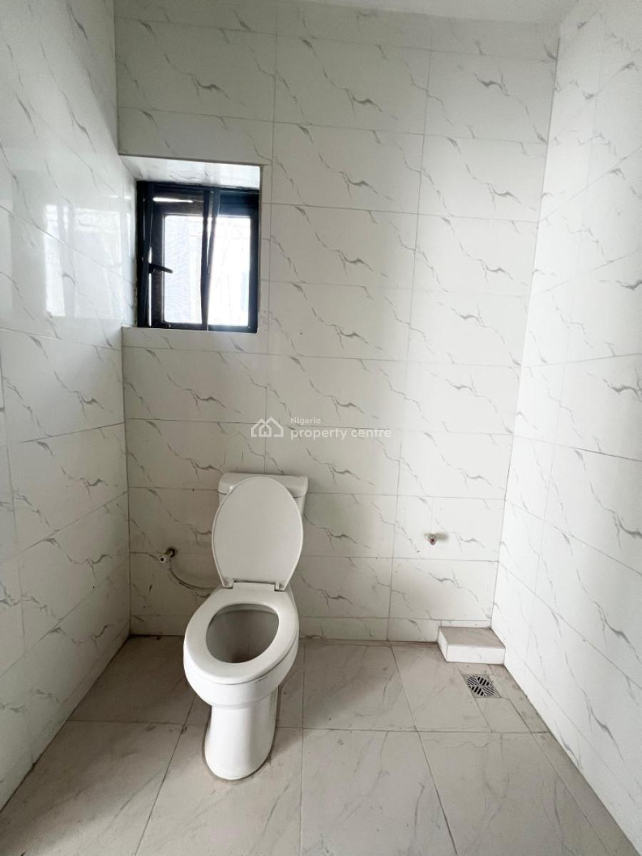 3bedroom Flat Downstairs, Ikate, Lekki, Lagos, Flat / Apartment for Rent