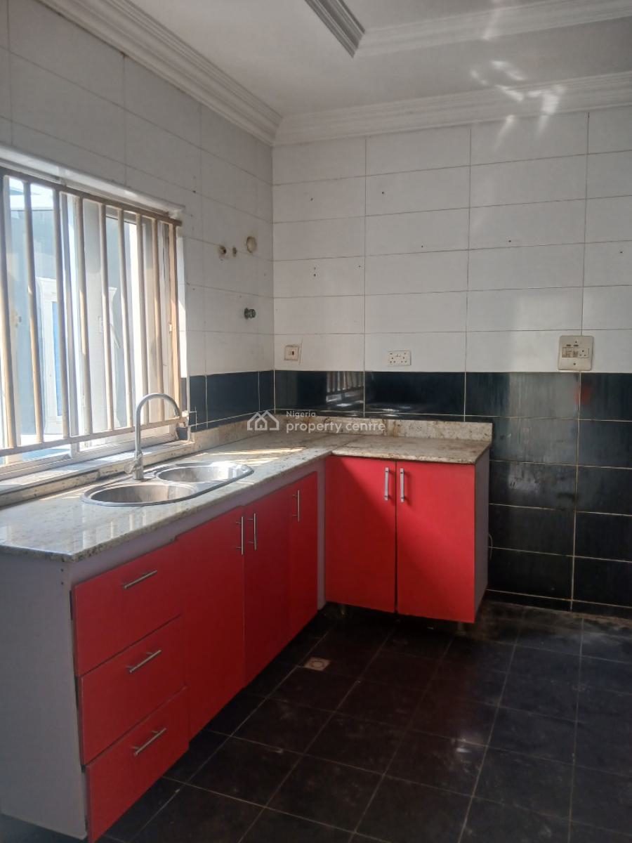 a Beautiful 2 Massive Bedroom Apartment, After Blenco, Around Peninsula Garden Estate, Lekki Phase 2, Lekki, Lagos, Flat / Apartment for Rent