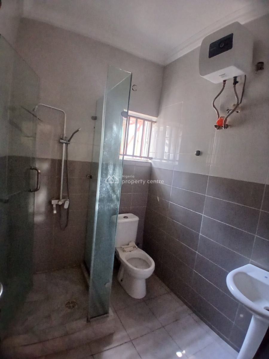 a Beautiful 2 Massive Bedroom Apartment, After Blenco, Around Peninsula Garden Estate, Lekki Phase 2, Lekki, Lagos, Flat / Apartment for Rent