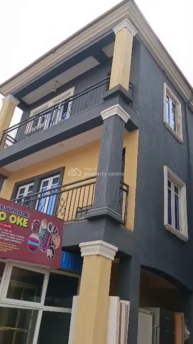 a Business Complex, Iyana Ipaja, Ipaja, Lagos, Plaza / Complex / Mall for Sale