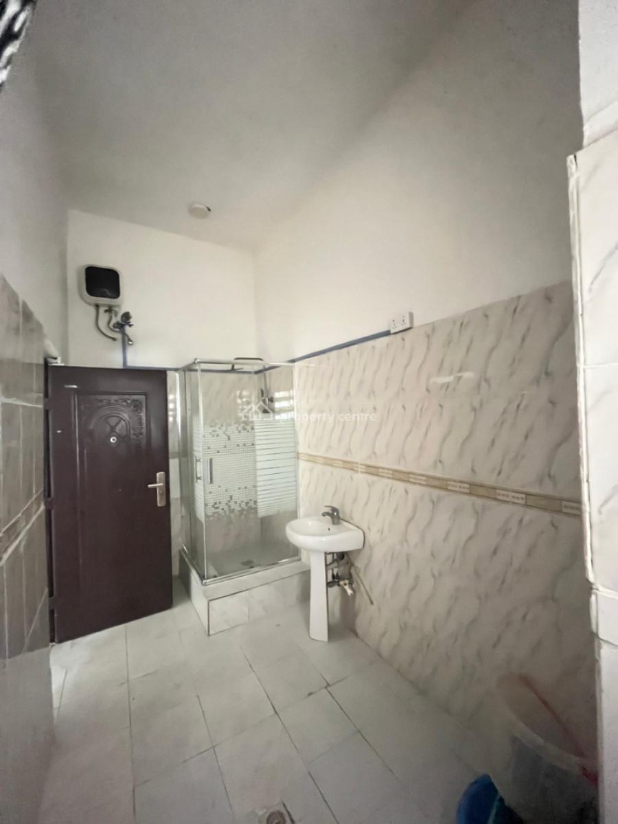 2 Bedroom Spacious Apartment in a Secured Estate Available at Vgc, Vgc Lekki Lagos, Vgc, Lekki, Lagos, Flat / Apartment for Rent