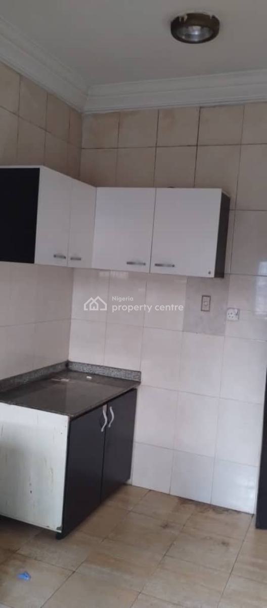 Luxury 3 Bedroom Flat, Gra Phase 1, Magodo, Lagos, Flat / Apartment for Rent