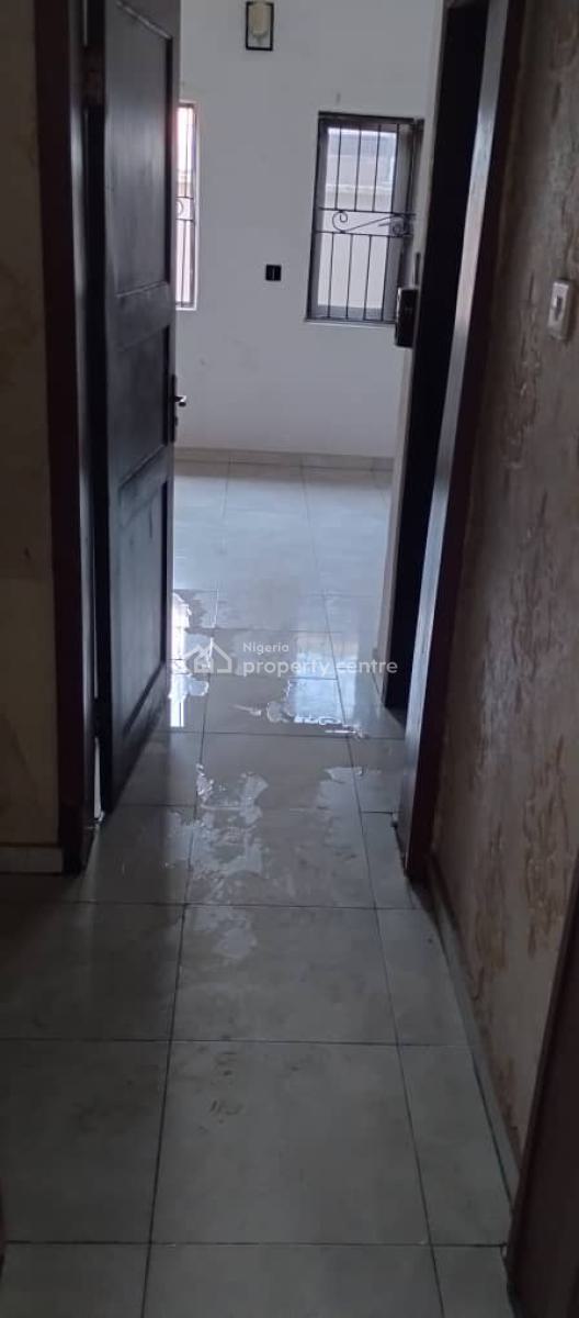 Luxury 3 Bedroom Flat, Gra Phase 1, Magodo, Lagos, Flat / Apartment for Rent