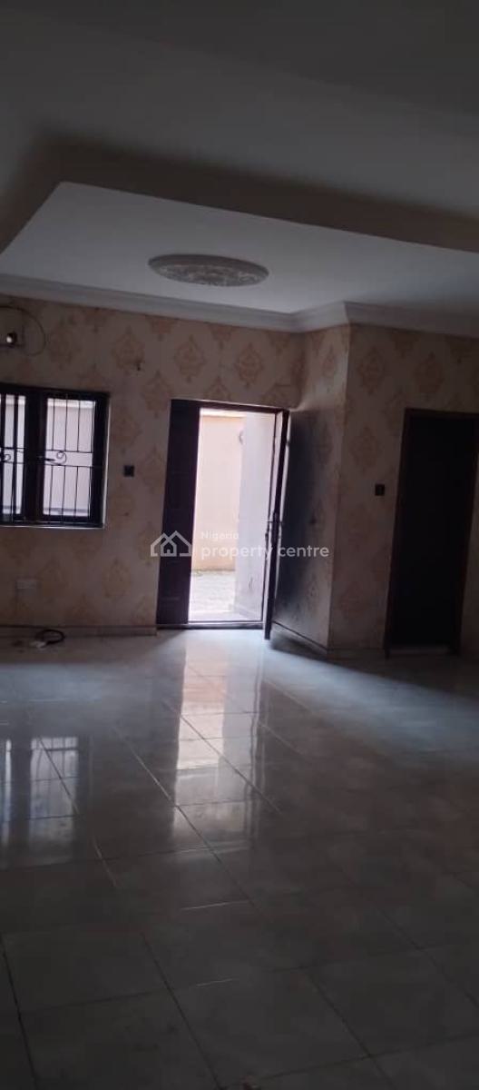 Luxury 3 Bedroom Flat, Gra Phase 1, Magodo, Lagos, Flat / Apartment for Rent