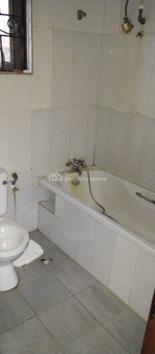 Luxury 3 Bedroom Flat, Gra Phase 1, Magodo, Lagos, Flat / Apartment for Rent