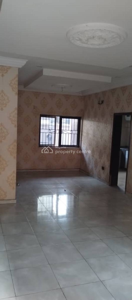 Luxury 3 Bedroom Flat, Gra Phase 1, Magodo, Lagos, Flat / Apartment for Rent