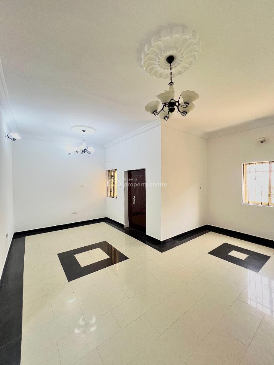 Spacious 2 Bedroom Apartment in a Secured Estate, Victoria Island (vi), Lagos, Flat / Apartment for Rent