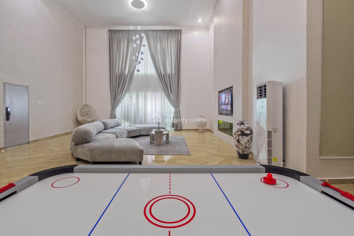 Stone 4 Penthouse Apartment, Ikoyi, Lagos, Mini Flat (room and Parlour) Short Let