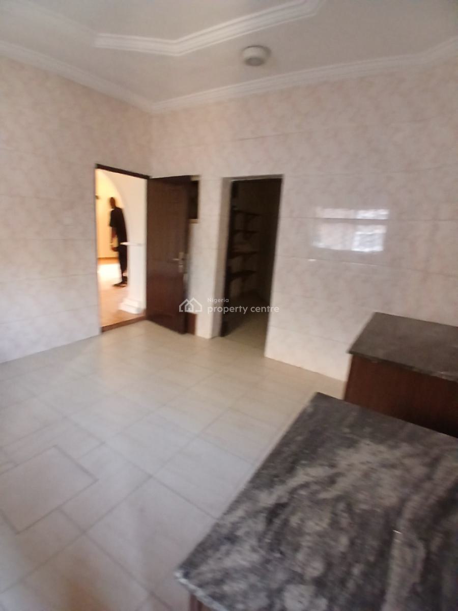 Newly Renovated 3 Bedroom Flat, Durumi, Abuja, Flat / Apartment for Rent