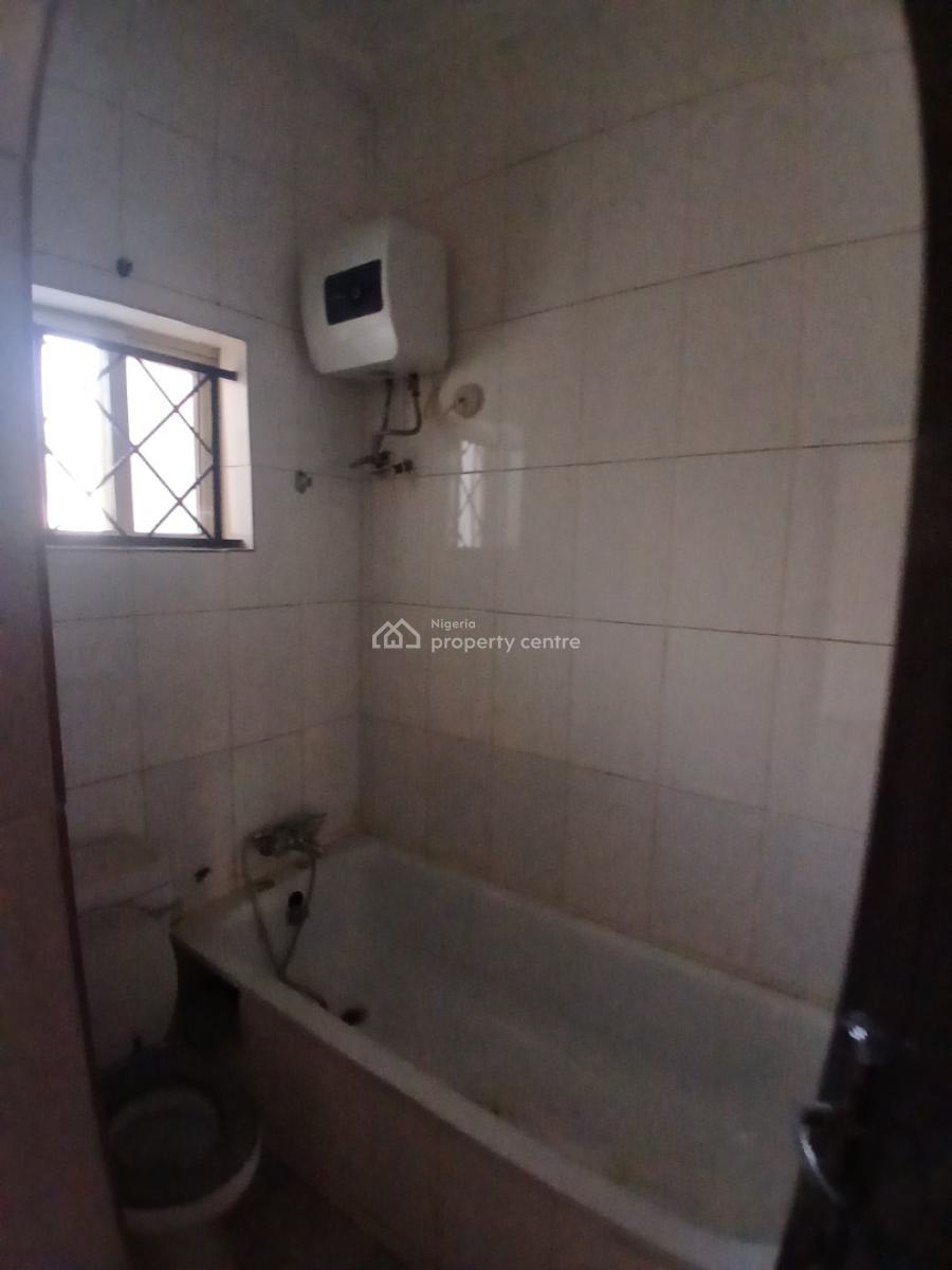 Newly Renovated 3 Bedroom Flat, Durumi, Abuja, Flat / Apartment for Rent