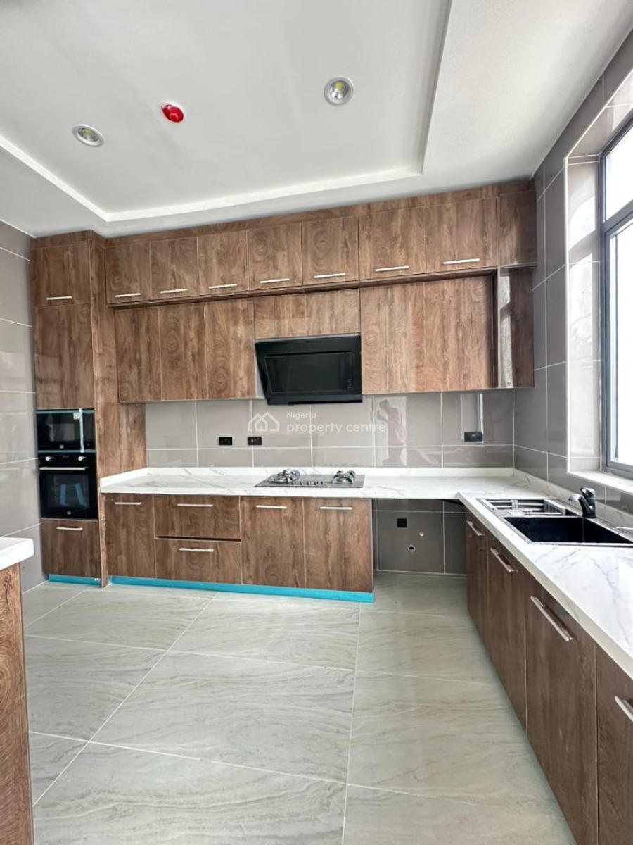 Luxurious 2 Bedroom Apartment with a Pool, Cinema, Gym and Bq, Lekki Phase 1, Lekki, Lagos, Flat / Apartment for Sale