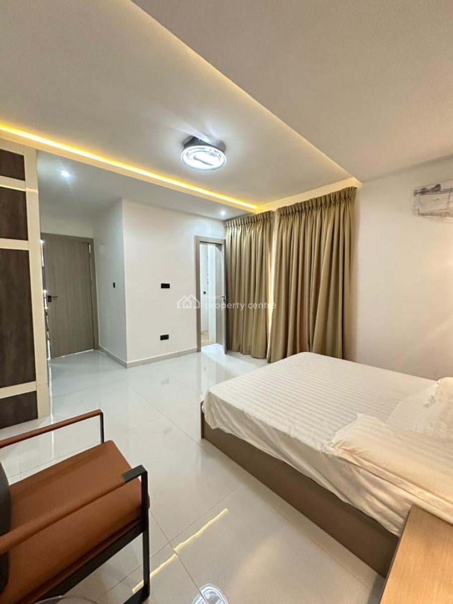 Exquisite 3 Bedroom Apartment with a Swimming Pool and Gym, Lekki Phase 1, Lekki, Lagos, Flat / Apartment for Sale