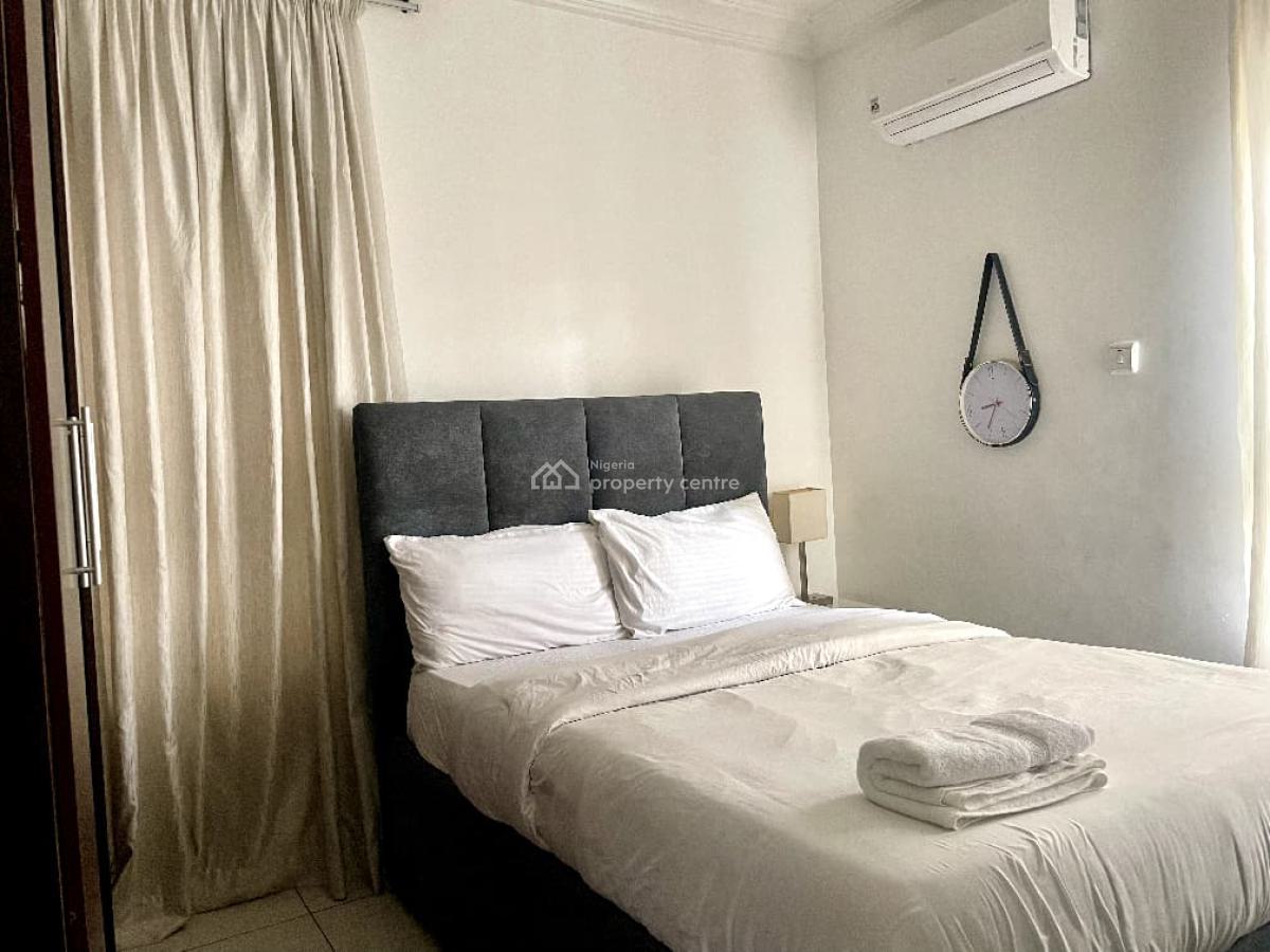 2-bedroom Apartment, Lekki Phase 1, Lekki, Lagos, Flat / Apartment Short Let