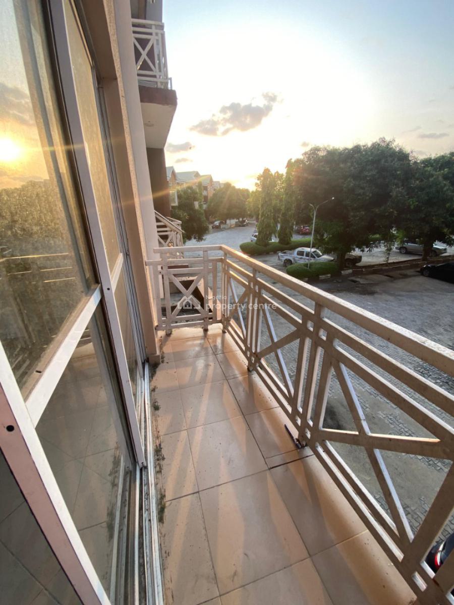 Spacious 3-bedroom Apartment, Vgc, Lekki, Lagos, Flat / Apartment for Rent