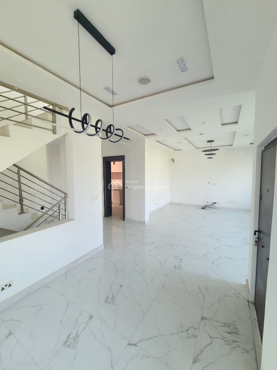 Massive 5 Bedroom Terrace Duplex with 1bq, Ilasan, Lekki, Lagos, Terraced Duplex for Rent