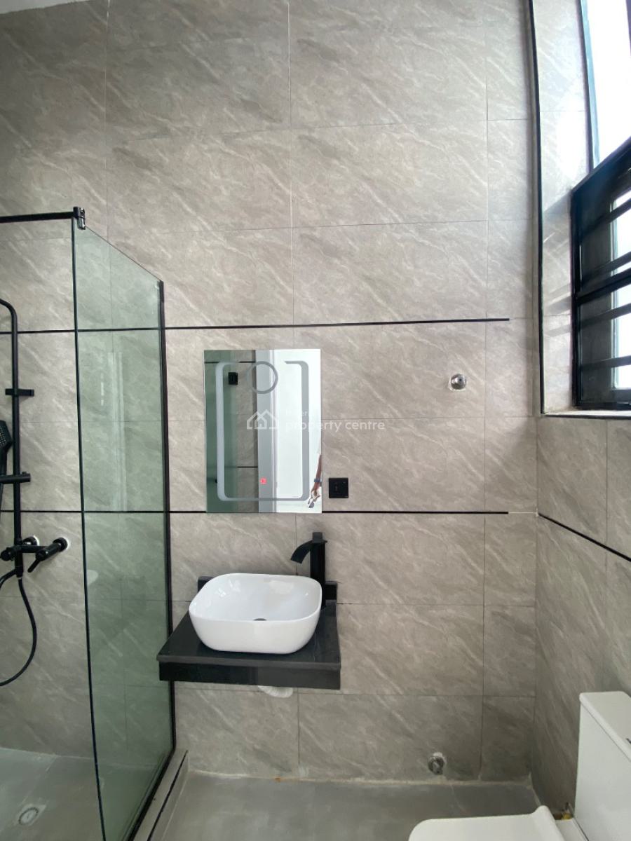Well Fitted 5 Bed Smart Home with Bq, Chevron, Lekki, Lagos, Detached Duplex for Sale