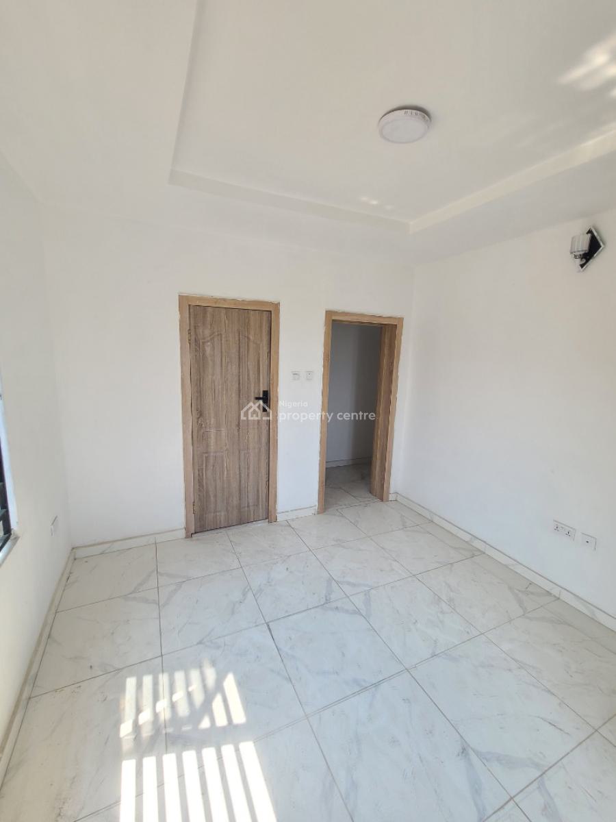 Brand New 3 Bedroom Flat, Ilasan, Lekki, Lagos, Flat / Apartment for Rent
