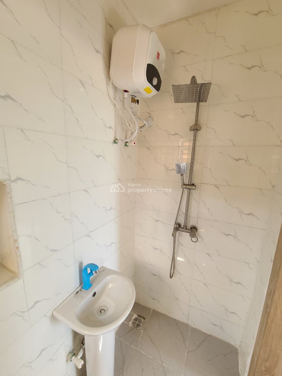 Brand New 3 Bedroom Flat, Ilasan, Lekki, Lagos, Flat / Apartment for Rent