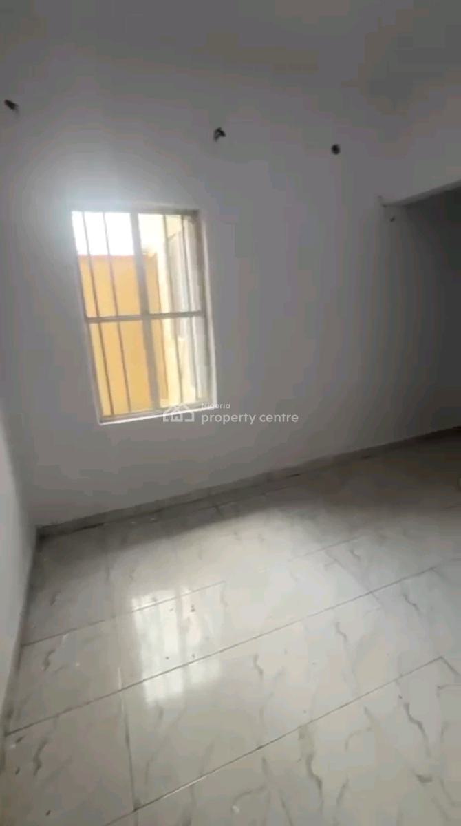 a Relatively New and Spacious Miniflat, with Kitchen Cabs, 2t2b, Off Pedro Road, Shomolu, Lagos, Mini Flat (room and Parlour) for Rent