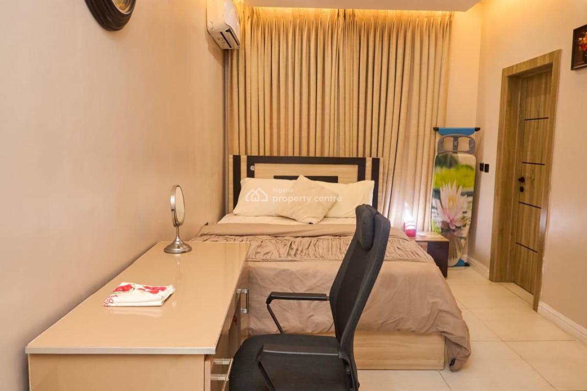 Luxurious 2-bedroom Apartment, Banana Island Road, Ikoyi, Lagos, Flat / Apartment Short Let