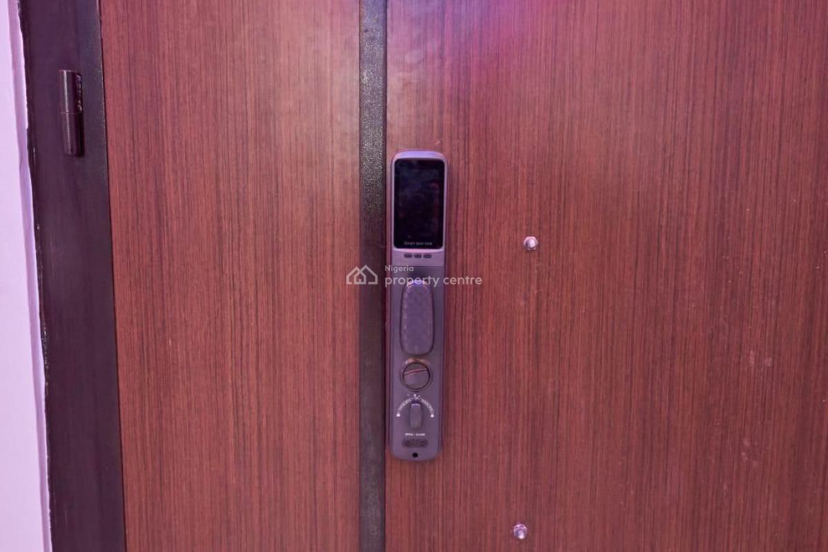 Luxurious 2-bedroom Apartment, Banana Island Road, Ikoyi, Lagos, Flat / Apartment Short Let