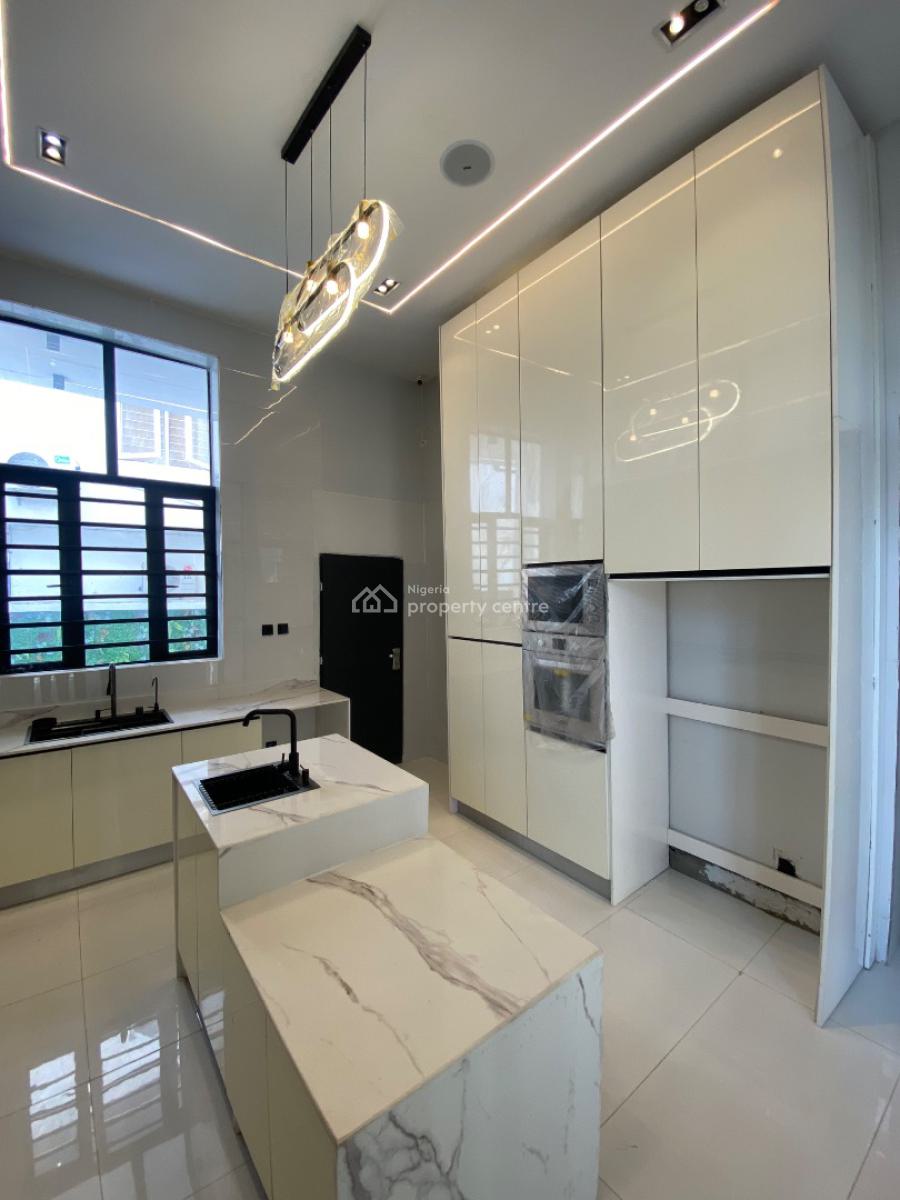 Well Fitted 5 Bed Duplex in a Gated Estate, Chevron, Lekki, Lagos, Detached Duplex for Sale
