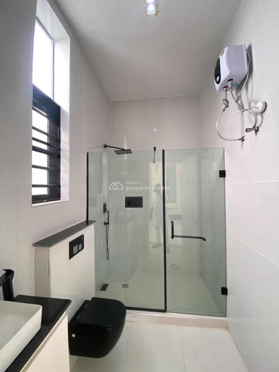 Well Fitted 5 Bed Duplex in a Gated Estate, Chevron, Lekki, Lagos, Detached Duplex for Sale