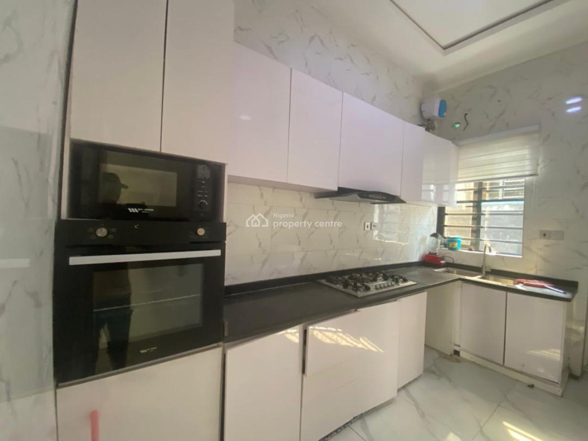 4 Bedrooms Terrace Duplex with Inverter, Ikota Villa, Lekki, Lagos, Terraced Duplex for Rent