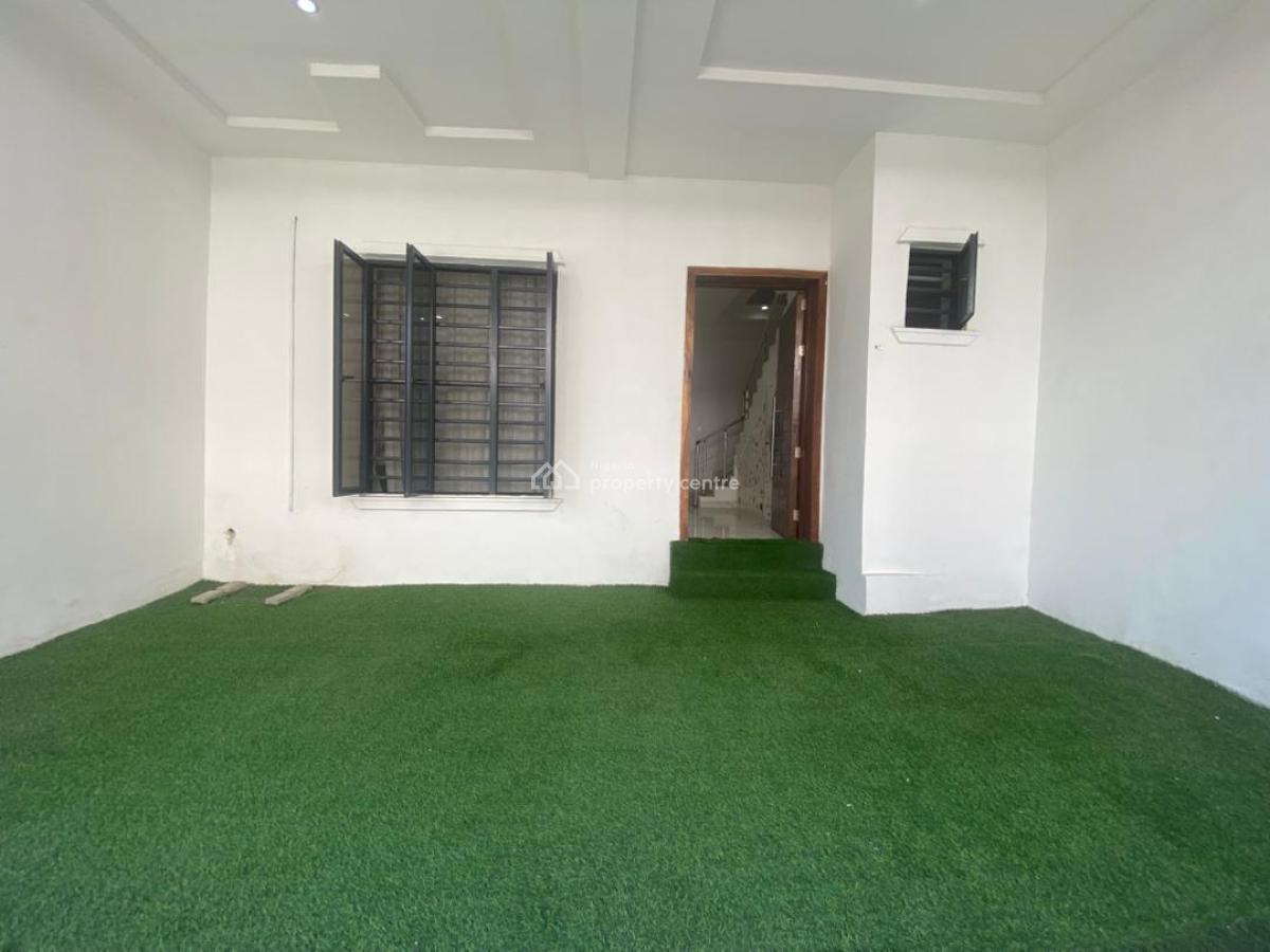 4 Bedrooms Terrace Duplex with Inverter, Ikota Villa, Lekki, Lagos, Terraced Duplex for Rent