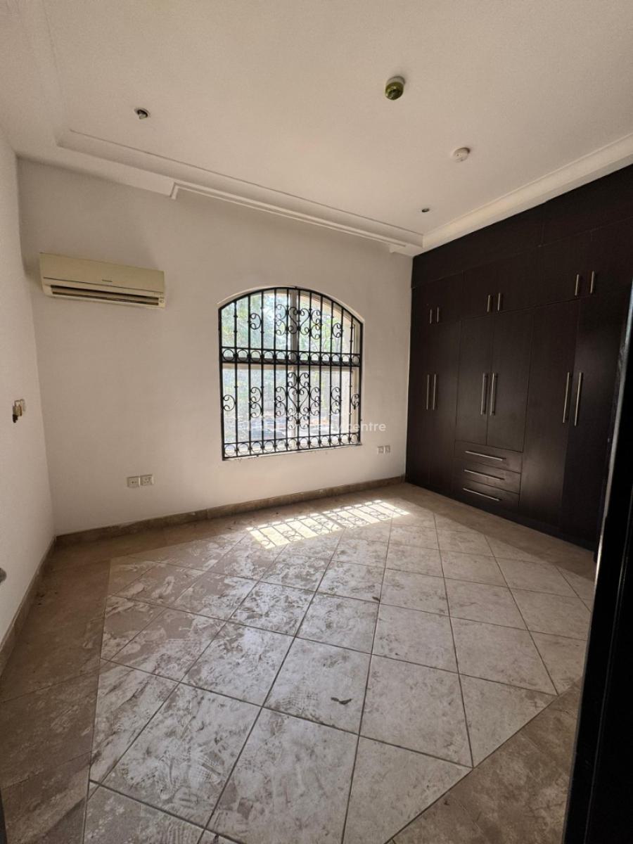 3-bedroom Semi-detached Duplex with 1-room Bq, Maitama District, Abuja, Semi-detached Duplex for Sale