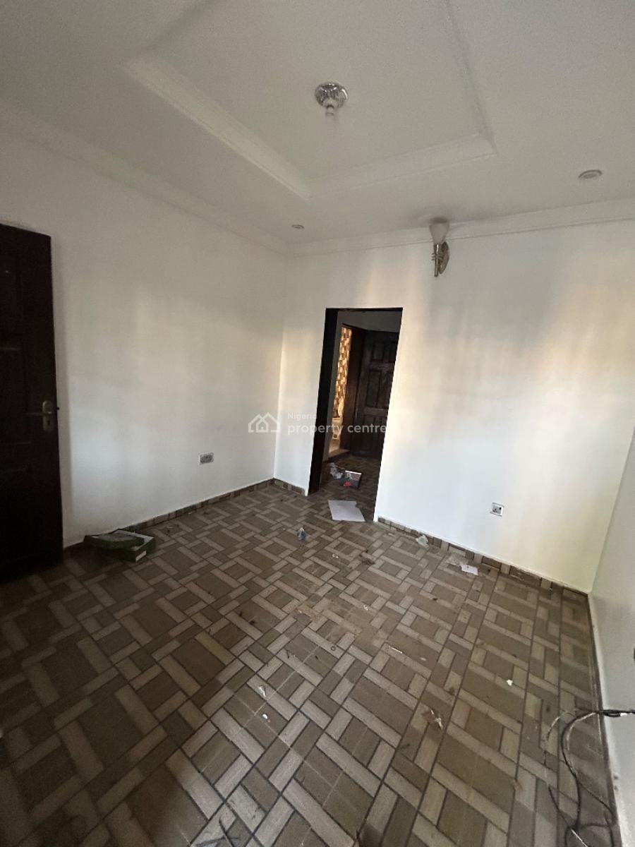 Well Maintained and Spacious Mini Flat, Thomas Estate, Ajah, Lagos, Mini Flat (room and Parlour) for Rent