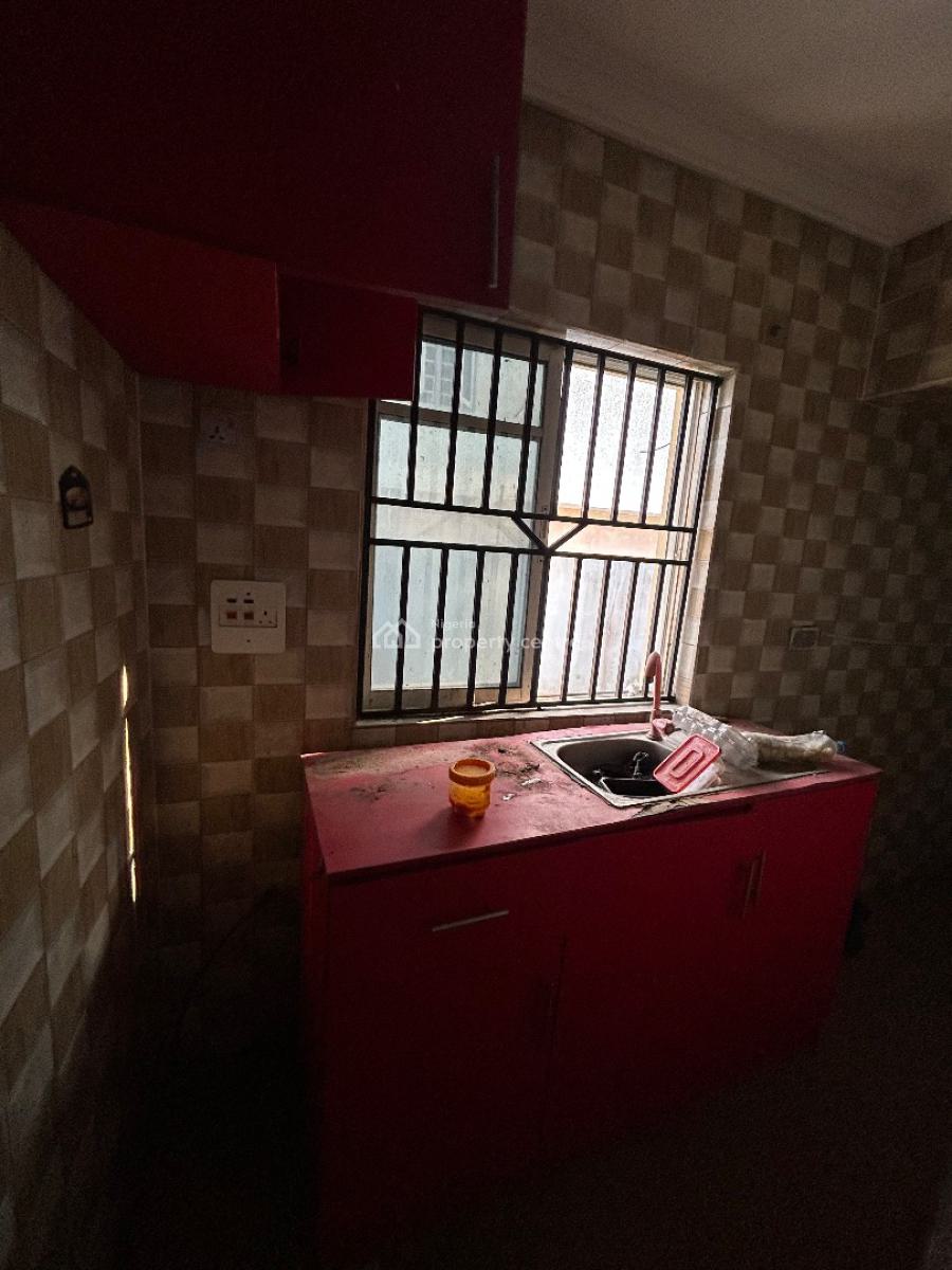 Well Maintained and Spacious Mini Flat, Thomas Estate, Ajah, Lagos, Mini Flat (room and Parlour) for Rent
