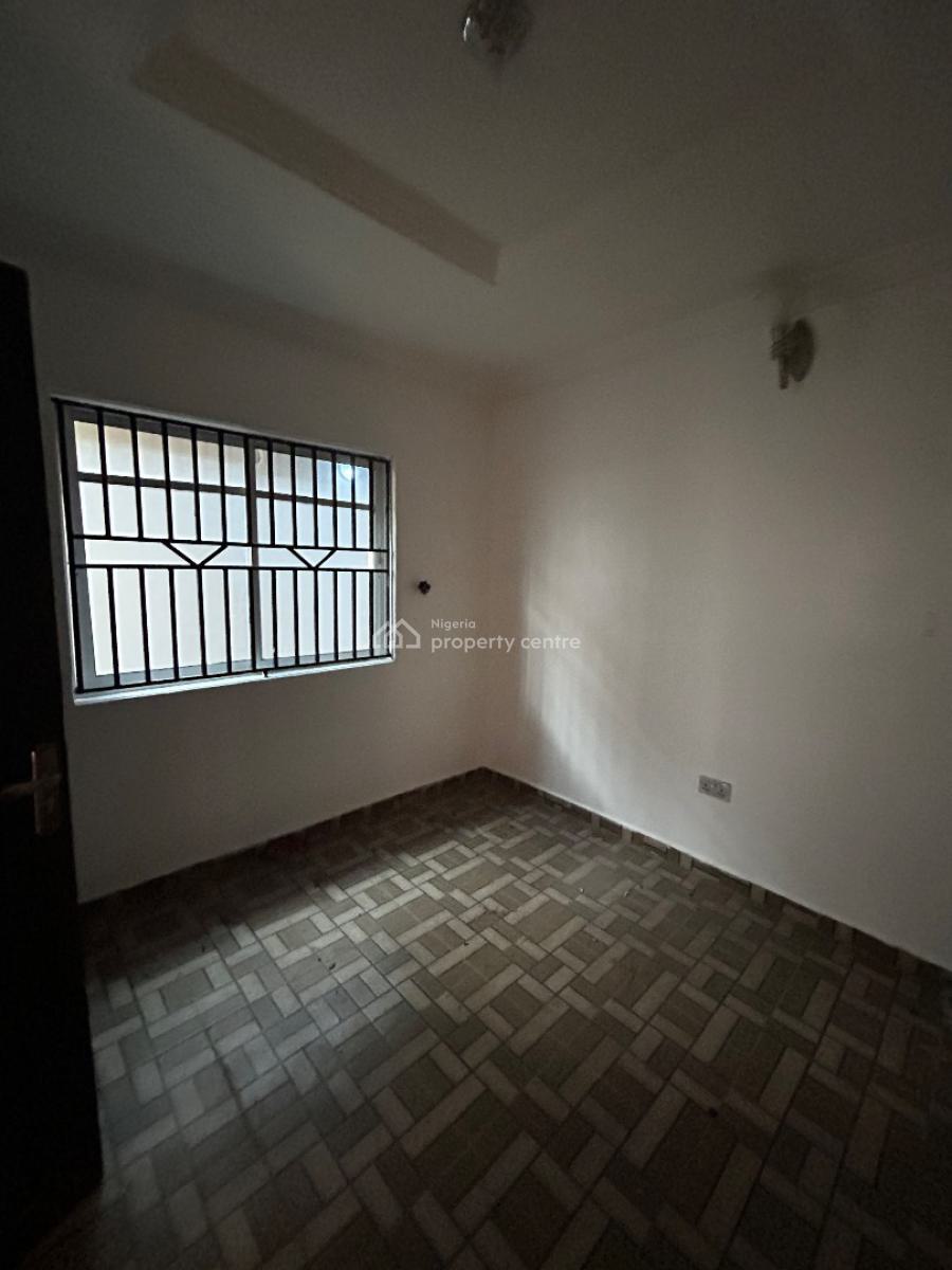 Well Maintained and Spacious Mini Flat, Thomas Estate, Ajah, Lagos, Mini Flat (room and Parlour) for Rent
