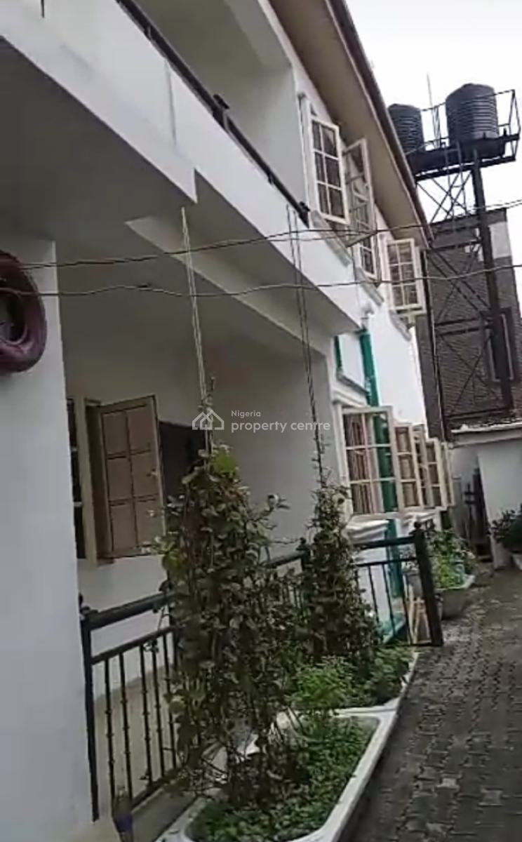 Individual Bedspace{ 2 per Room} in a Shared Apartment, Behind Blenco Shoppers Hub, Sangotedo, Ajah, Lagos, Flat / Apartment Short Let