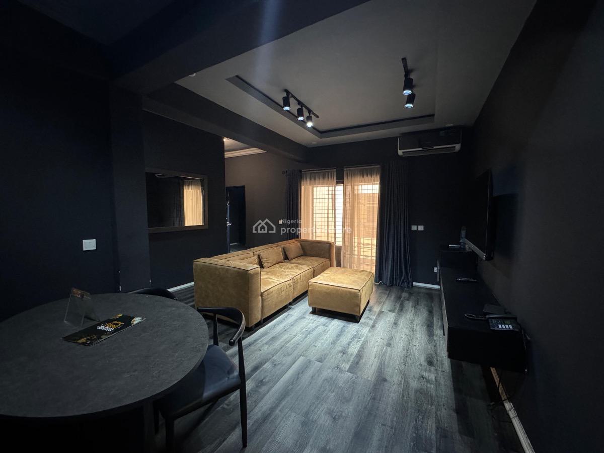 Luxury 3 Bedroom Duplex Self Compound with Xbox, Lekki Phase 1, Lekki, Lagos, Flat / Apartment Short Let