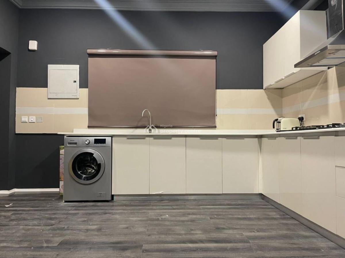 Luxury 3 Bedroom Duplex Self Compound with Xbox, Lekki Phase 1, Lekki, Lagos, Flat / Apartment Short Let