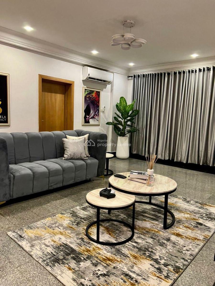 Our Luxurious One Bedroom Apartment with Ps5, Pool and Gym., Lekki Phase 1, Lekki, Lagos, Flat / Apartment Short Let