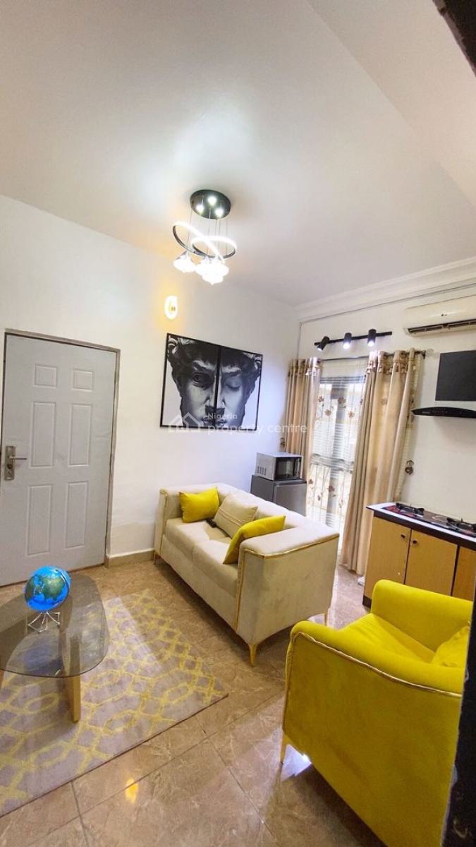 Our Luxurious One Bedroom Apartment with Ps5, Pool and Gym., Osapa, Lekki, Lagos, Flat / Apartment Short Let