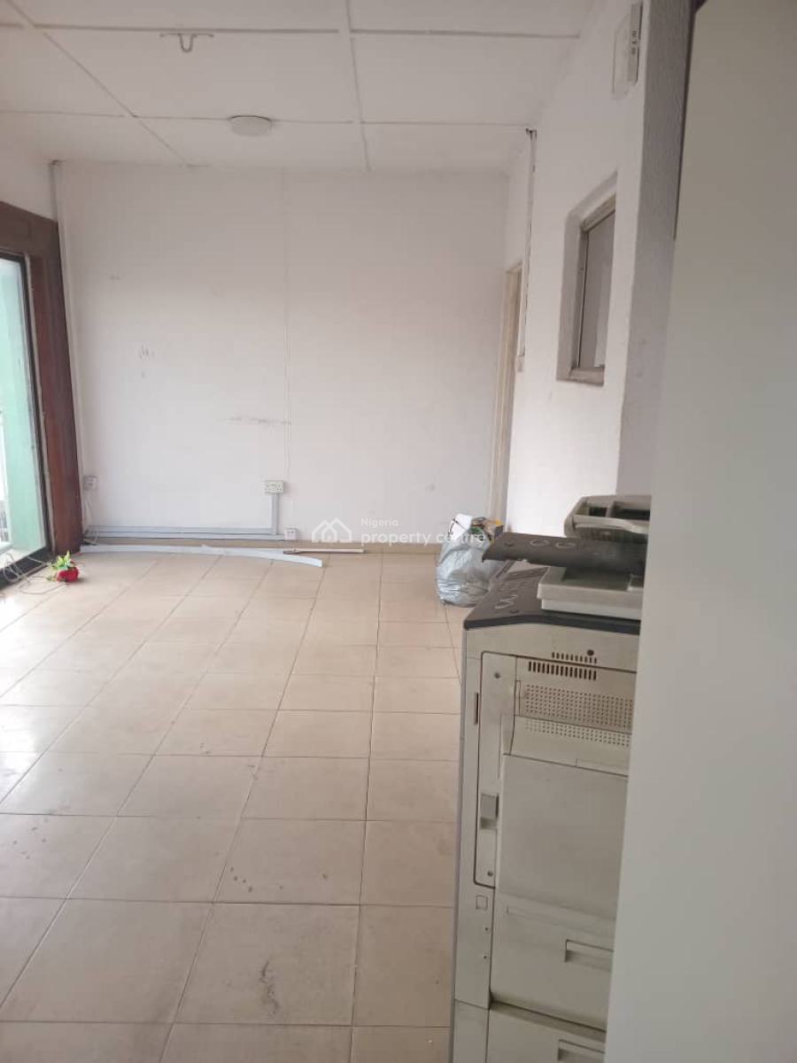 Nice 2bedroom Office Space, Opebi Road Ikeja Lagos, Ikeja, Lagos, Office Space for Rent