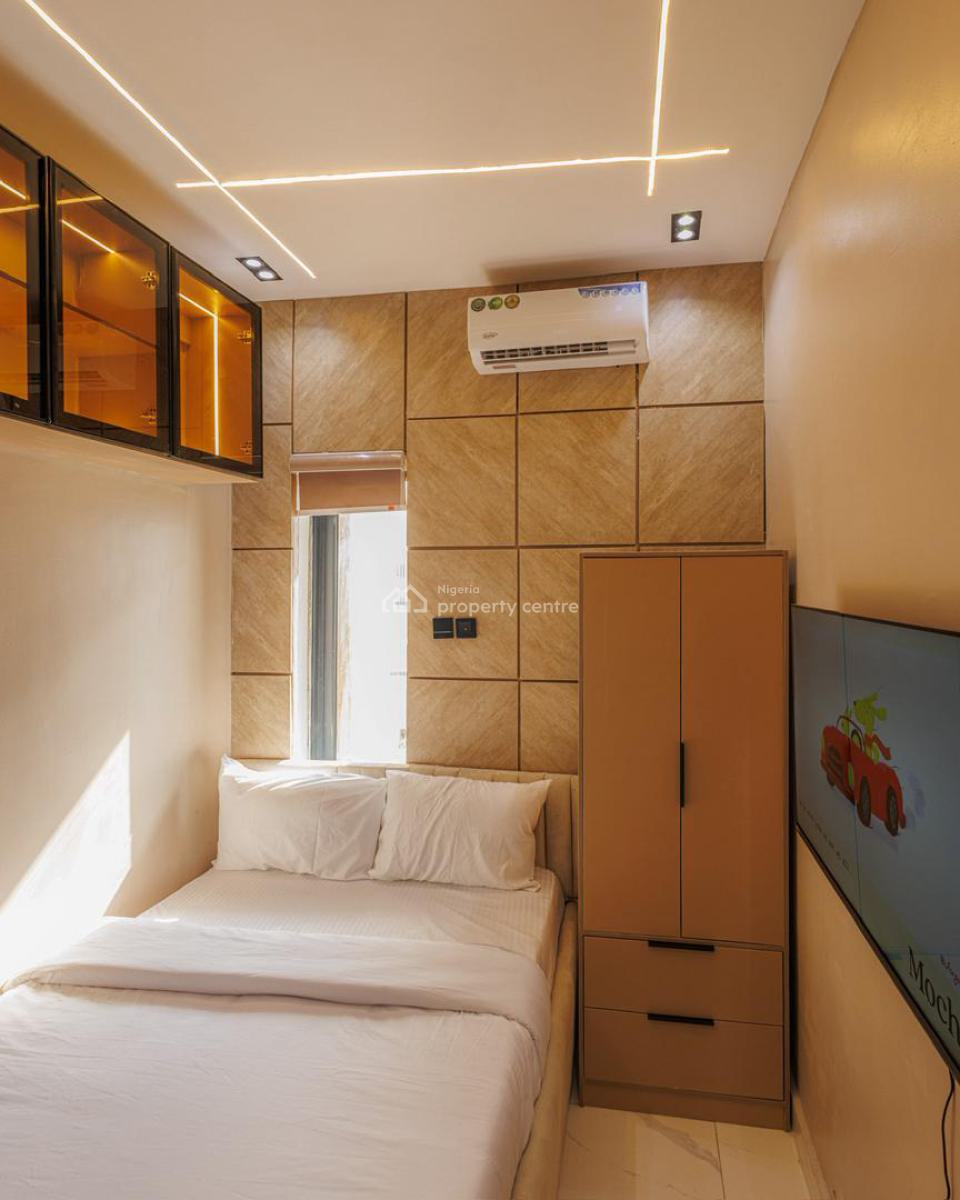Beautifully Designed Studio Apartment, Lekki Phase 1, Lekki, Lagos, Flat / Apartment Short Let