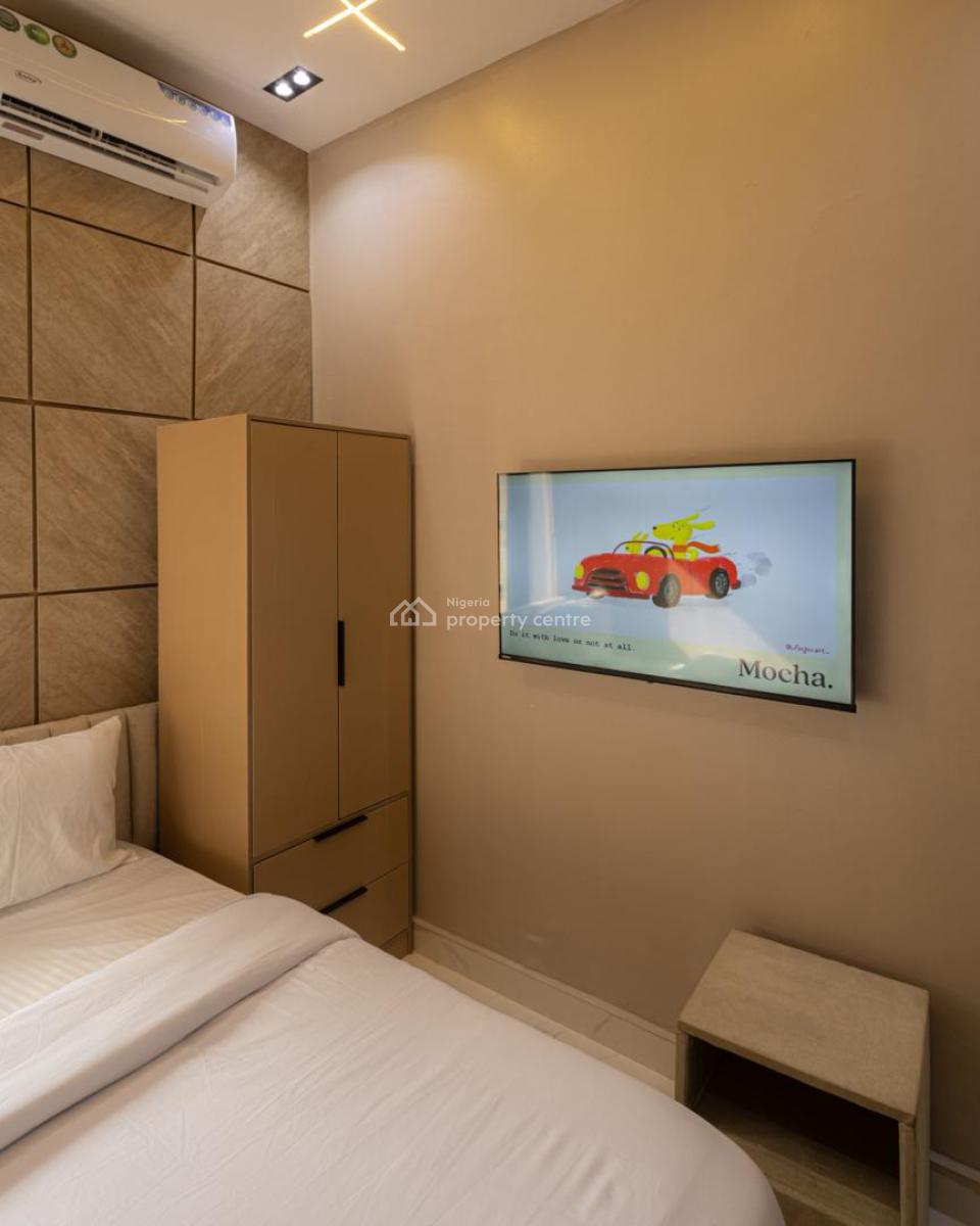 Beautifully Designed Studio Apartment, Lekki Phase 1, Lekki, Lagos, Flat / Apartment Short Let