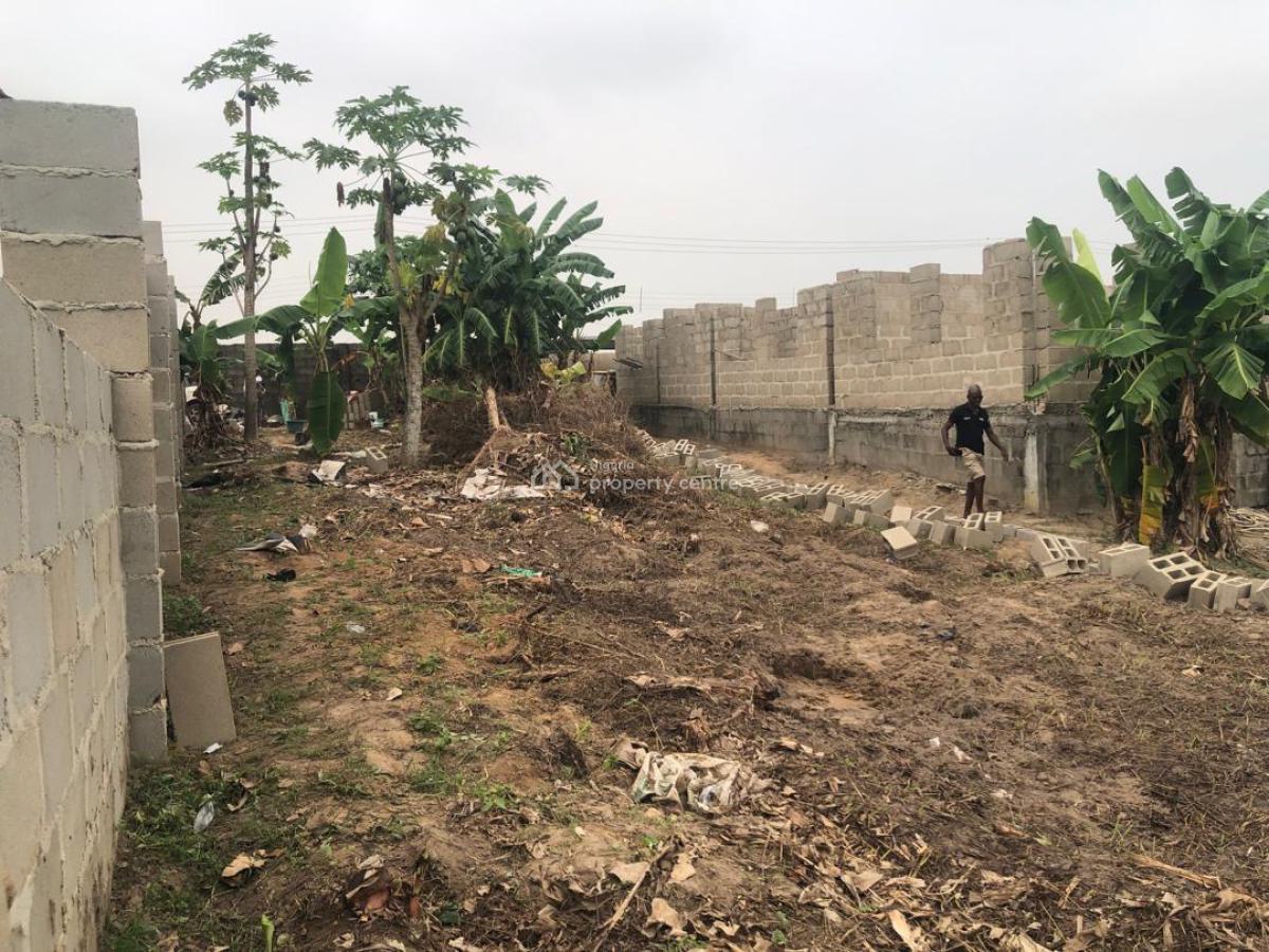 Half Plot of Land in a Serene Location, Igbo Agbowa, Agbowa, Ikorodu, Lagos, Residential Land for Sale