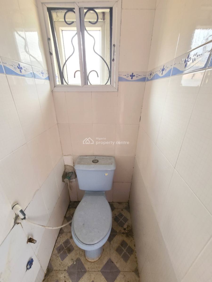 2 Bedroom Flat with Kitchenette, Ilasan, Lekki, Lagos, Flat / Apartment for Rent