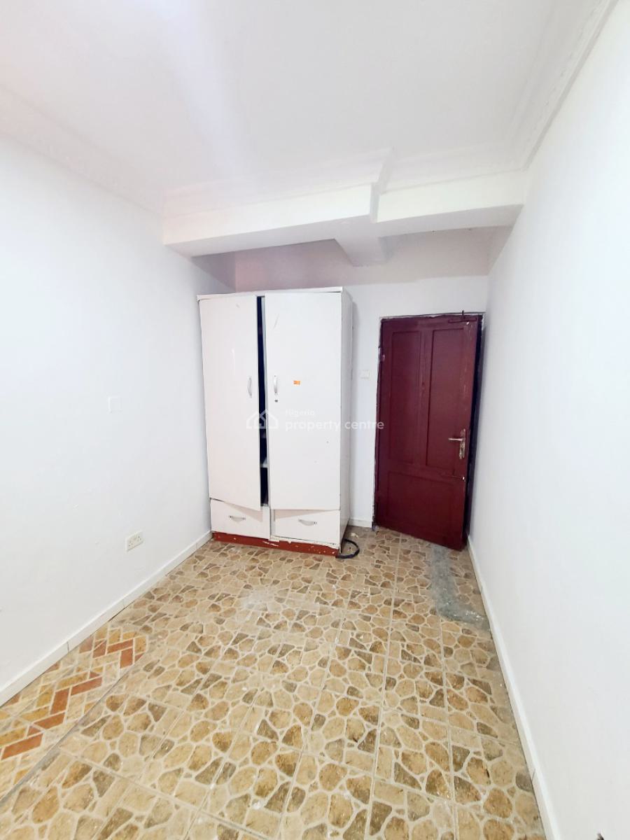 2 Bedroom Flat with Kitchenette, Ilasan, Lekki, Lagos, Flat / Apartment for Rent